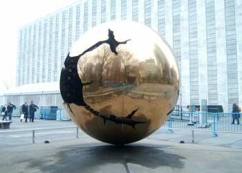 It's UN Art