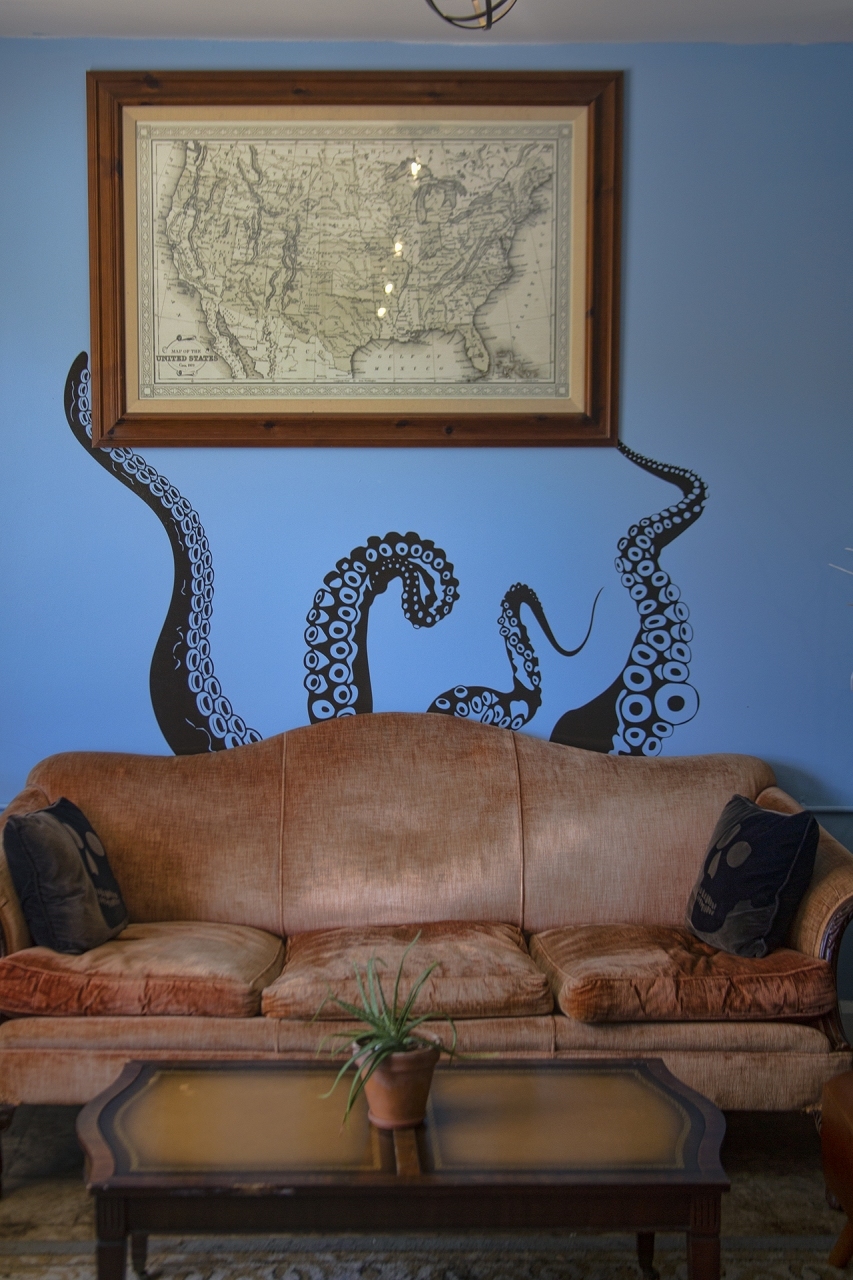 The Tickle Couch