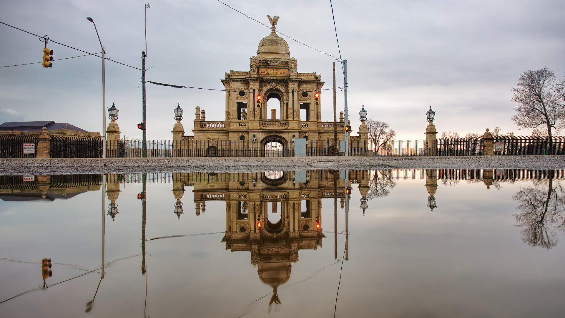 Hurlbut Memorial Gate