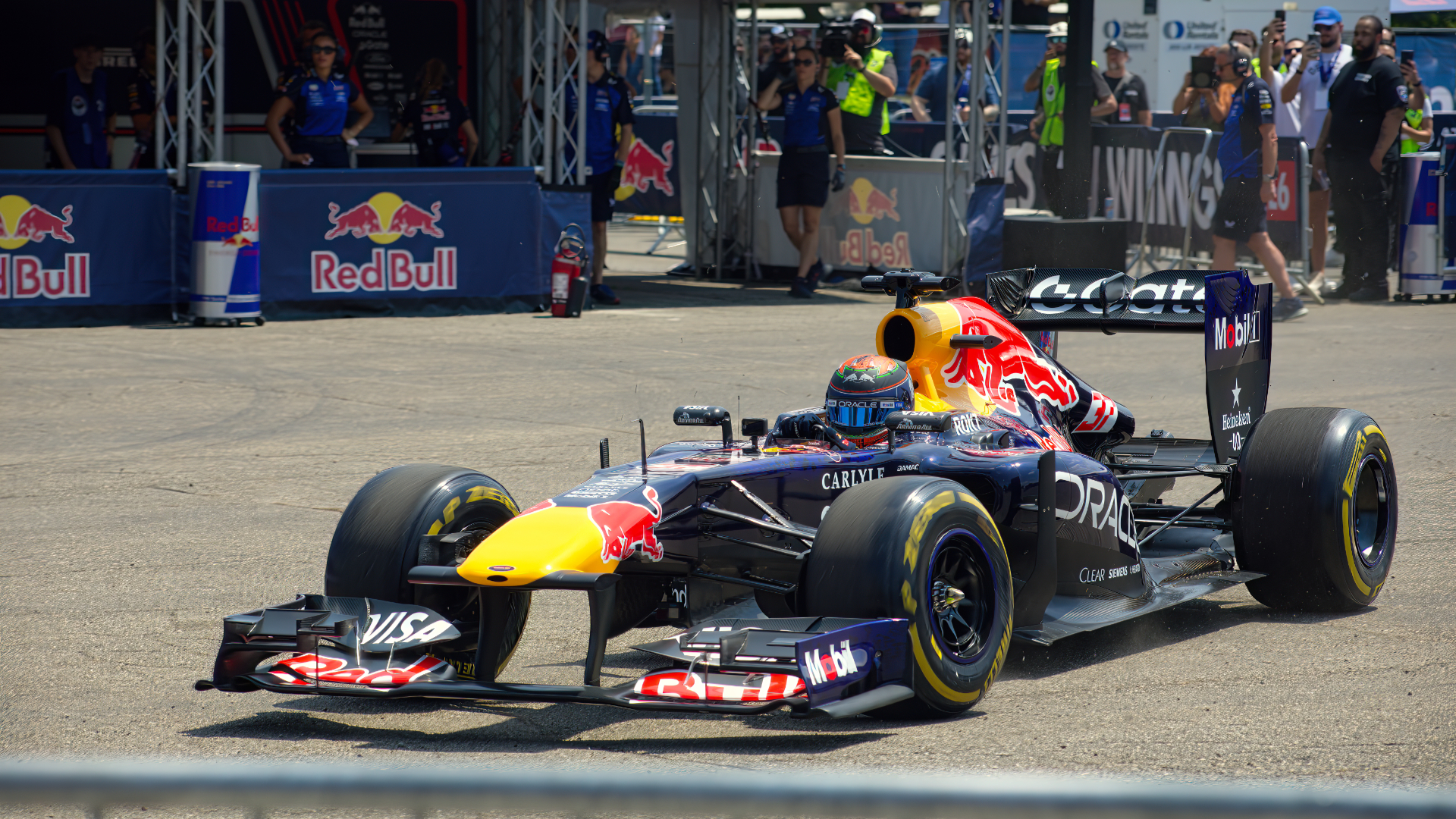 Red Bull Showrun